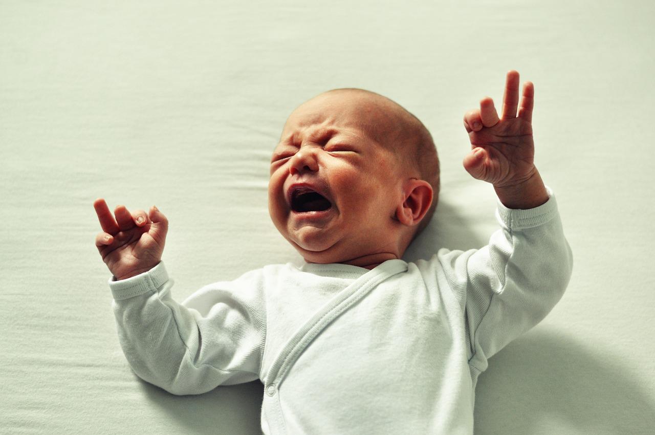 infant with colic